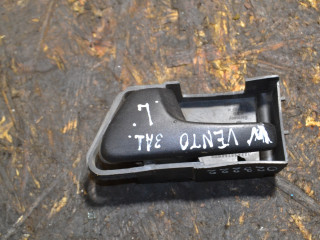 ручка внутренняя задняя левая Volkswagen Vento 1 поколение 1995, седан