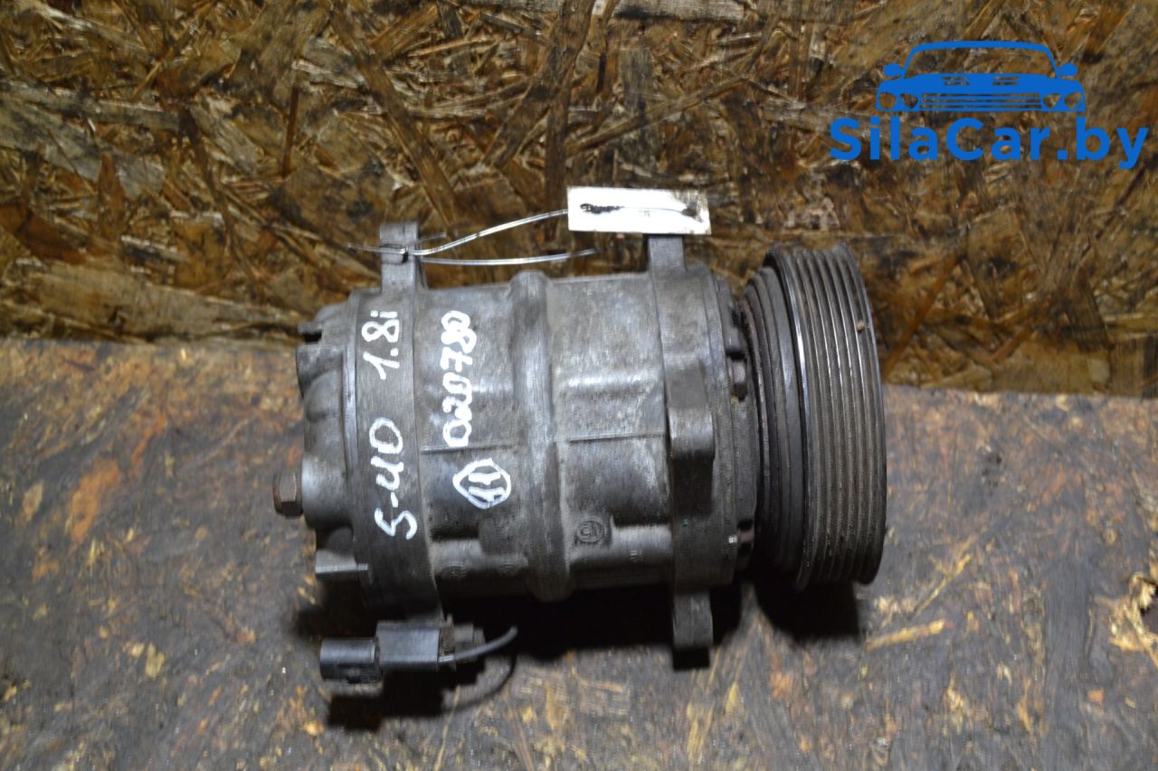 компрессор кондиционера Volvo S40 1 поколение 1999, 1.8 л., бензин - фото №1