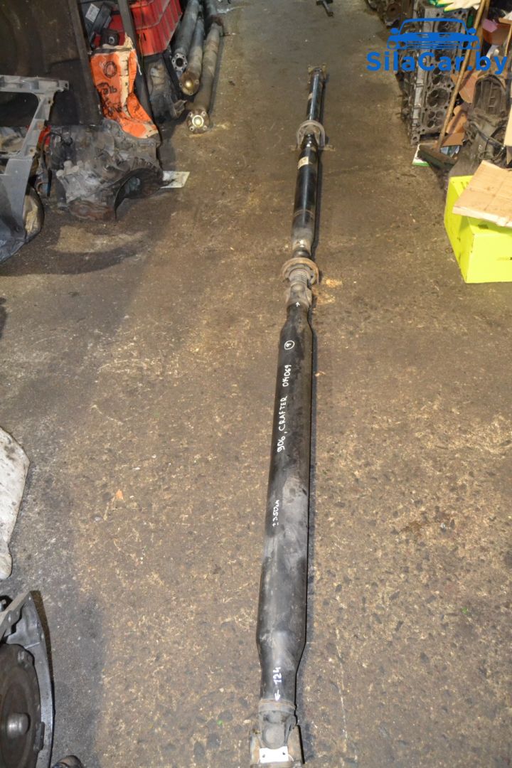 карданный вал Volkswagen Crafter 1 поколение 2009, 2.5 л., дизель, МКПП, 9064102001, 9064107516 - фото №1