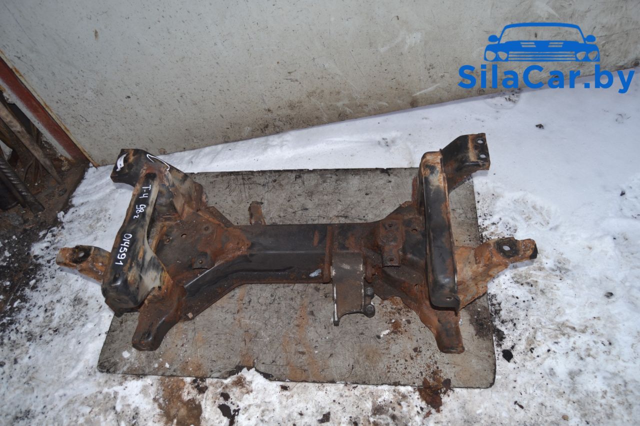 балка подвески передняя (подрамник) Volkswagen Transporter T4 1998 - фото №1