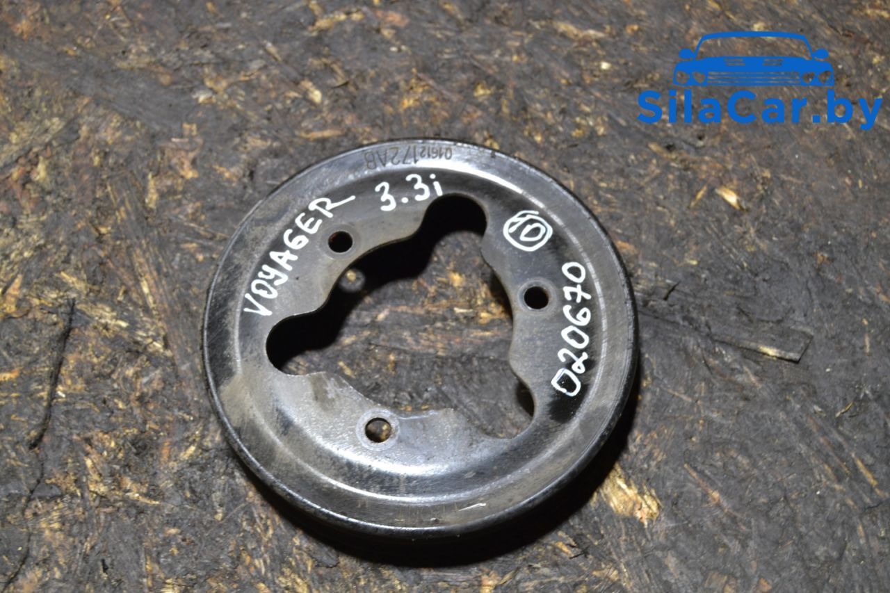 шкив помпы Chrysler Voyager 4 поколение (2001 - 2004), 3.3 л., бензин, АКПП, 04612172AB - фото №1