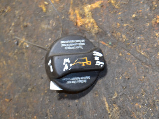 пробка маслозаливная Audi A4 B5 (1994 - 1999), 1.9 л., дизель