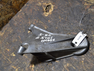 кронштейн двигателя Volvo S80 1 поколение (1998 - 2003), 2.5 л., дизель, 1397889