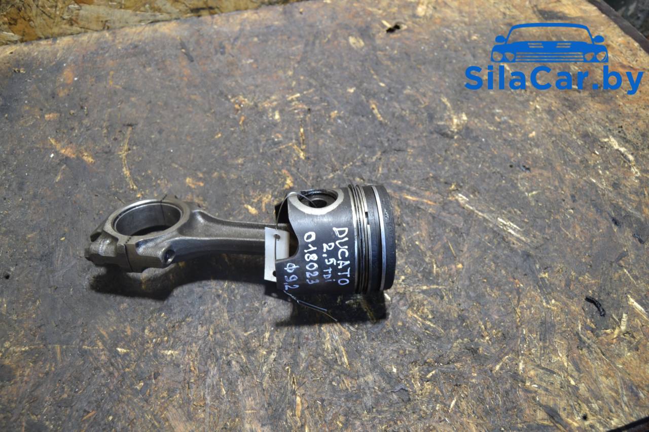 поршень Fiat Ducato 2 поколение 1997, 2.5 л., TDi, дизель - фото №1