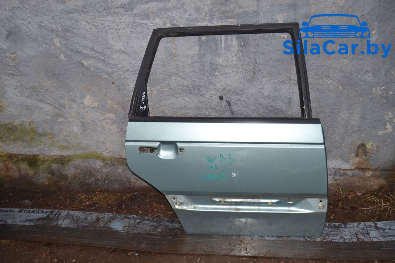 дверь задняя правая Volkswagen Passat B3 (1988 - 1997), универсал - фото №1