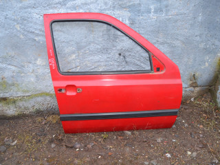 дверь передняя правая Volkswagen Vento 1 поколение 1995, седан