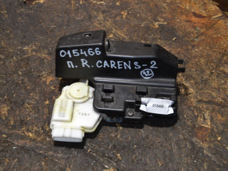 замок двери передней правой Kia Carens 2 поколение (2002 - 2006), 2.0 л., CRDi, D4EA, дизель