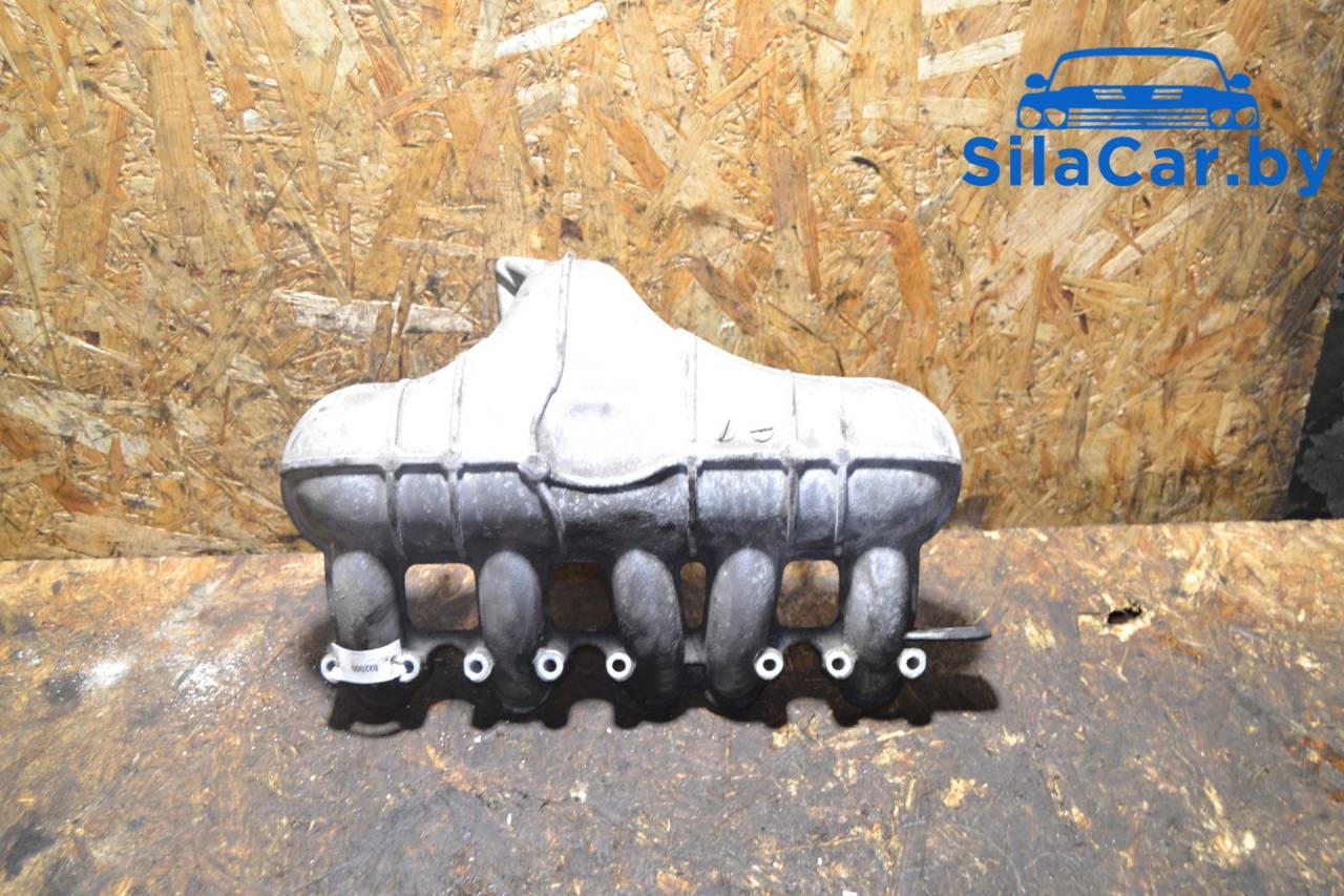 коллектор впускной Volkswagen Crafter 1 поколение (2006 - 2011), 2.5 л., BJK, дизель, 076129713C - фото №1