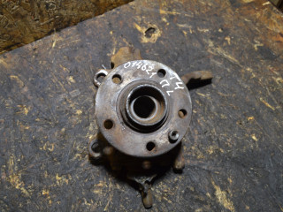 кулак поворотный левый Volkswagen Transporter T4 1998