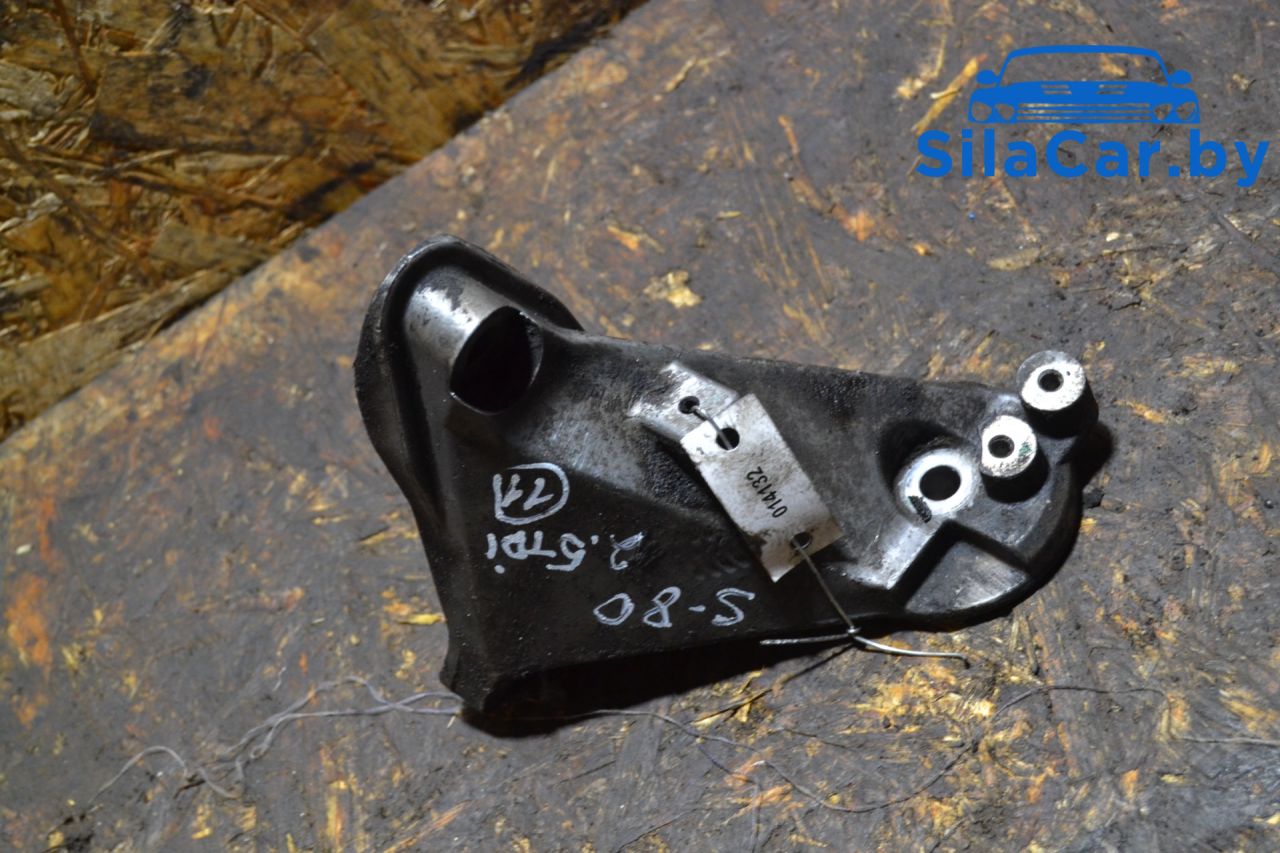 кронштейн двигателя Volvo S80 1 поколение (1998 - 2003), 2.5 л., дизель, 074199275 - фото №1