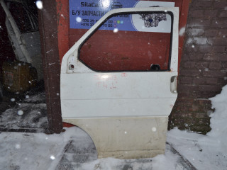 дверь передняя левая Volkswagen Transporter T4 1999