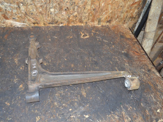 рычаг передний правый Volkswagen Transporter T4 1997