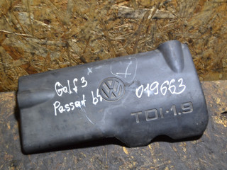 декоративная крышка двигателя Volkswagen Golf 3 поколение (1991 - 2000), 1.9 л., дизель, 028103935A