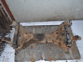 балка подвески передняя (подрамник) Volkswagen Transporter T4 1998