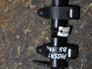 ось коромысел Volkswagen Passat B5 [рестайлинг] 2004, 1.9 л., AVB, дизель