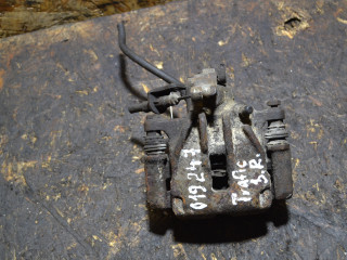 суппорт задний правый Renault Trafic 2 поколение 2003