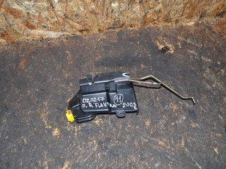 замок двери передней правой Hyundai Elantra XD (2000 - 2003)