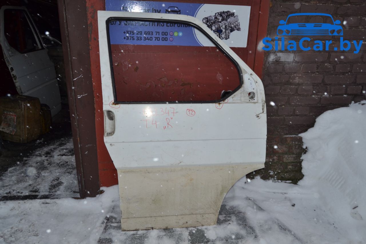 дверь передняя правая Volkswagen Transporter T4 1999 - фото №1