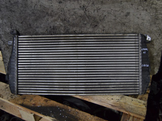 интеркулер Kia Carens 2 поколение 2007, 2.0 л., дизель