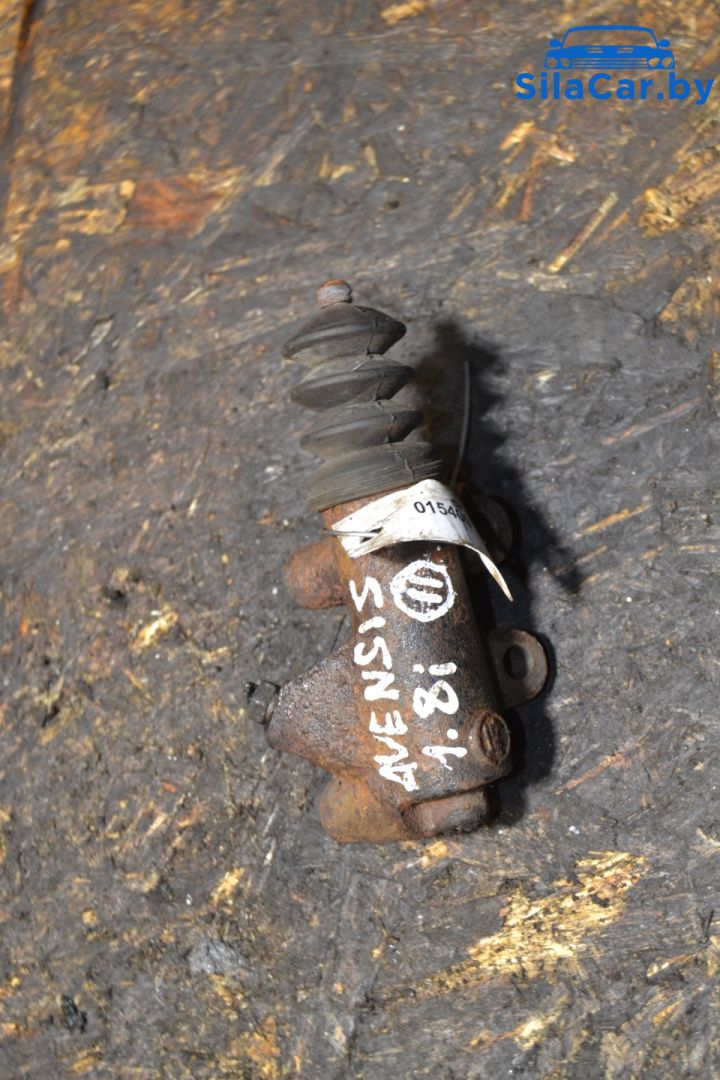 цилиндр сцепления рабочий Toyota Avensis 2 поколение (T250) (2003 - 2006), 2.0 л., 1AZ-FSE, бензин, МКПП - фото №1