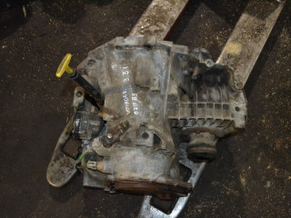 КПП автоматическая (АКПП) Chrysler Voyager 4 поколение (2001 - 2004), 3.3 л., бензин, АКПП, P04800931AC