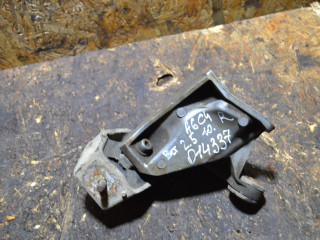 кронштейн КПП Audi A6 4A/C4 (1994 - 1997), 2.5 л., AAT, дизель, МКПП, 4A0399114F