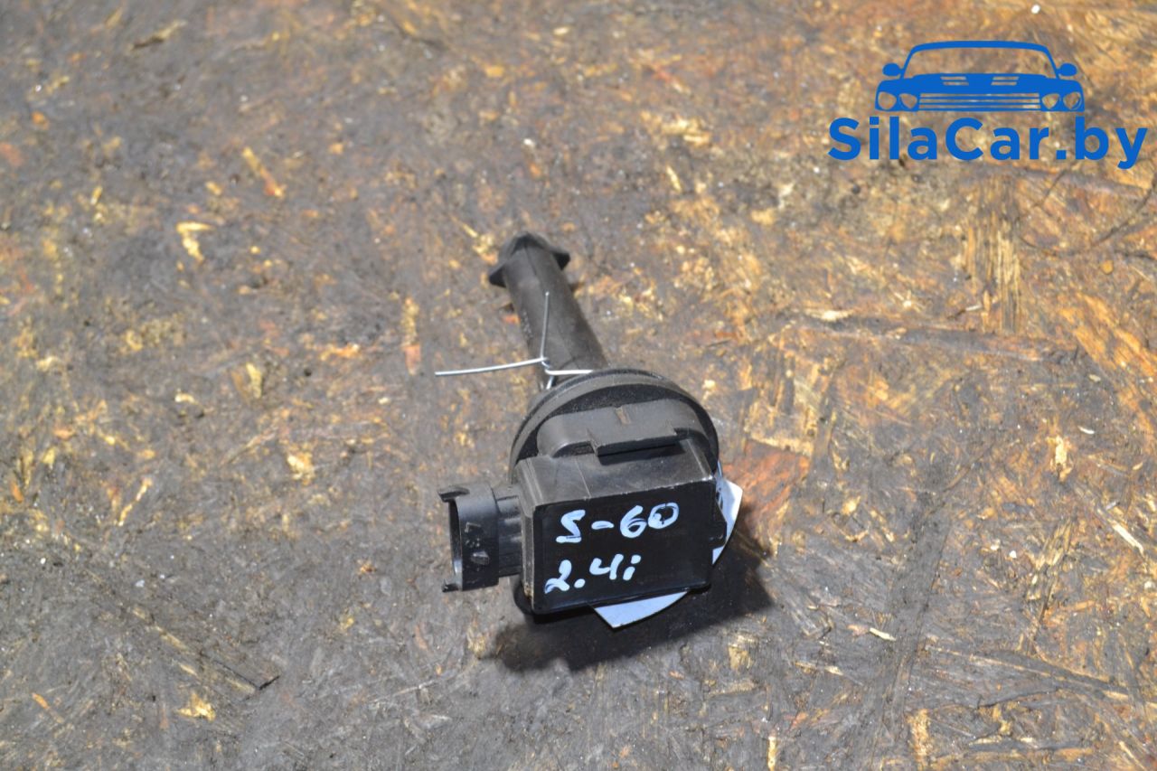 катушка зажигания Volvo S60 1 поколение 2003, 2.4 л., бензин - фото №1