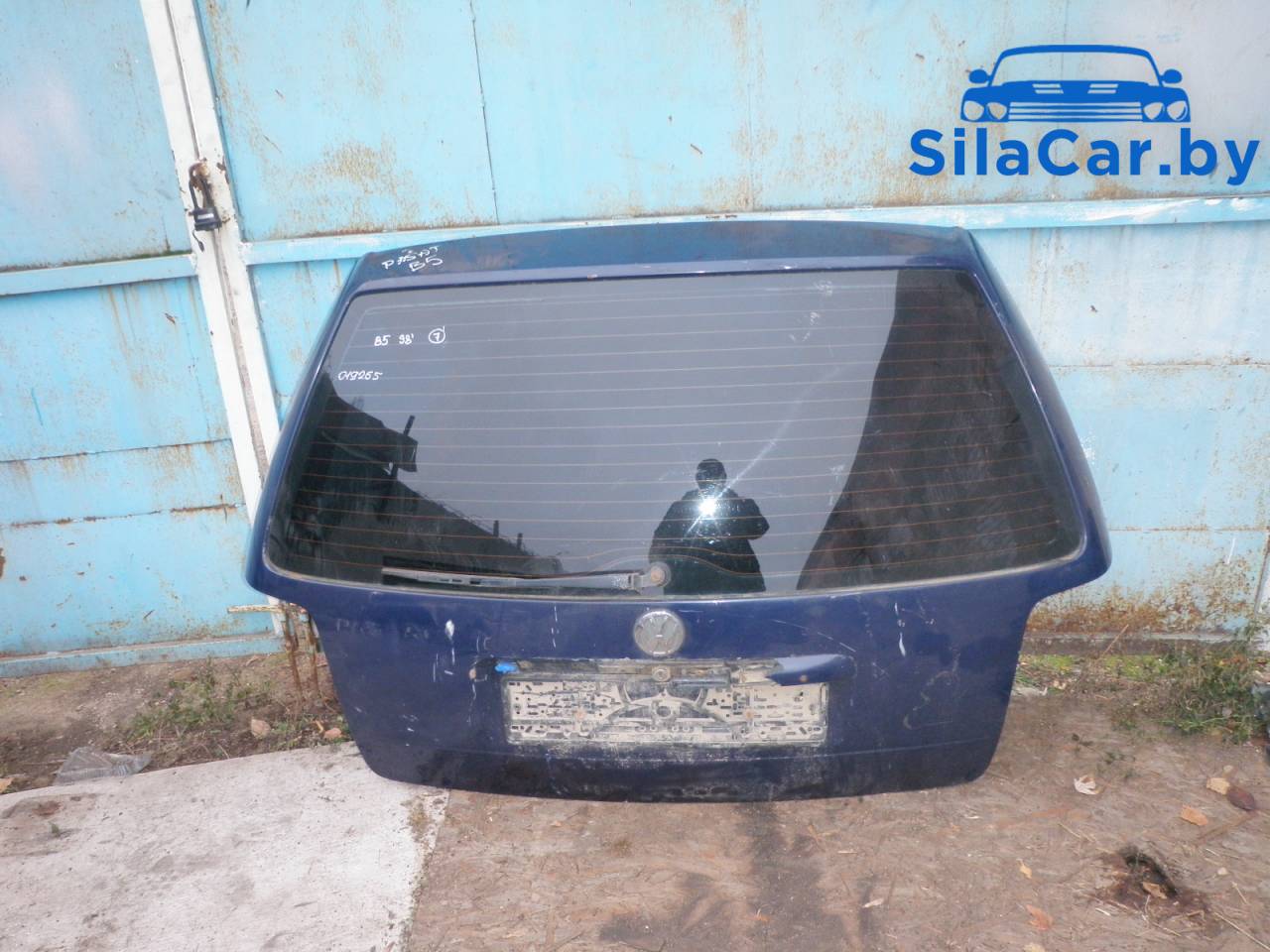 крышка багажника (дверь 3-5) Volkswagen Passat B5 1998 - фото №1