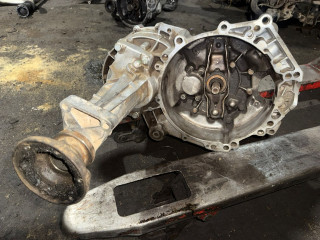 КПП механическая (МКПП) Volkswagen Transporter T4 1999, 2.5 л., AJT, дизель, МКПП, EWB, EWA