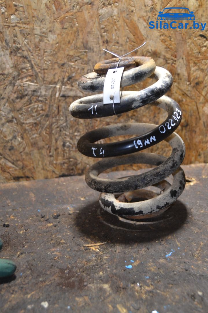 пружина задняя Volkswagen Transporter T4 (1990 - 2003) - фото №1