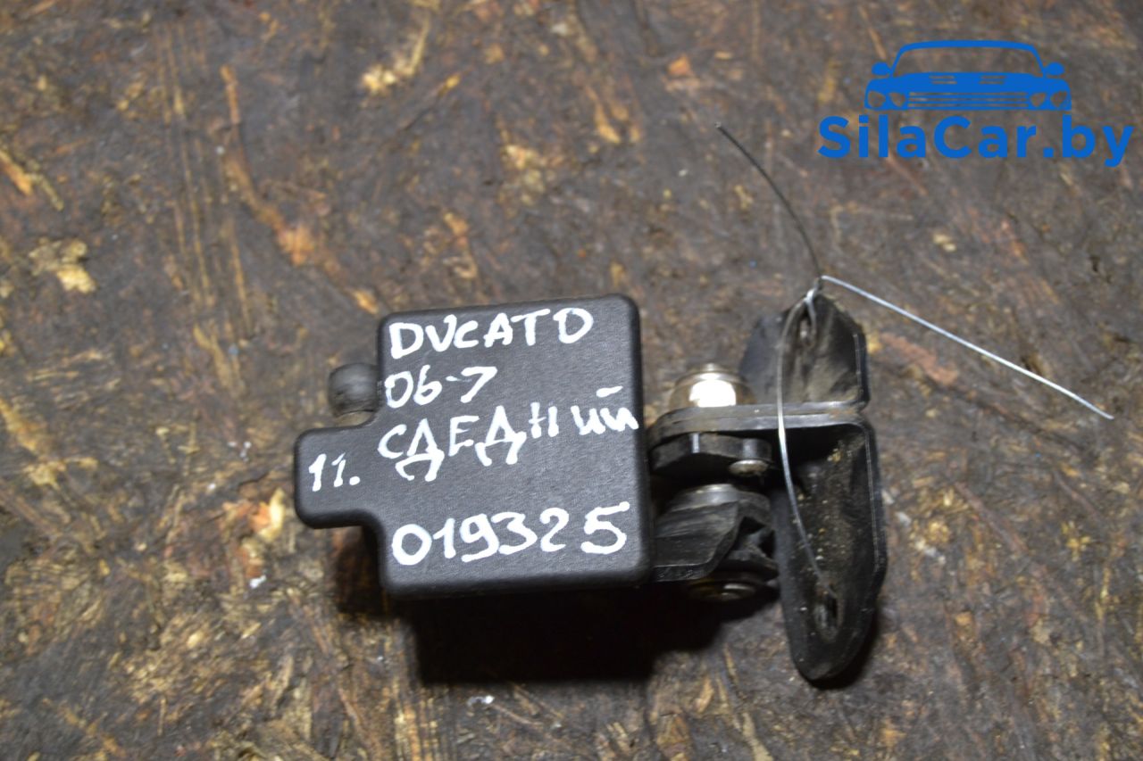 ролик двери сдвижной Fiat Ducato 3 поколение 2008 - фото №1