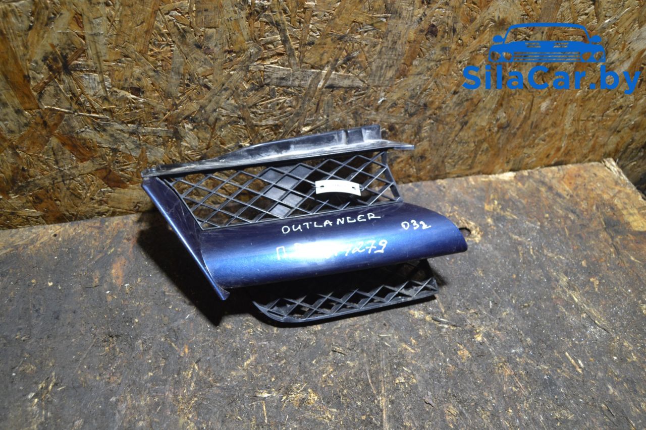 решетка радиатора Mitsubishi Outlander 1 поколение 2004, MR971688 - фото №1