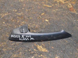 кнопка стеклоподъемника двери задней правой Volkswagen Vento 1 поколение 1995, седан