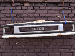 передняя панель крепления облицовки (телевизор) IVECO Daily 3 поколение 2001