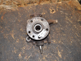 кулак поворотный левый Volkswagen Transporter T4 1998