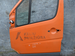 дверь передняя левая Volkswagen Crafter 1 поколение 2009, 2.5 л., дизель, МКПП