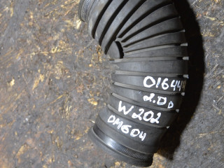 патрубок воздушного фильтра Mercedes-Benz C-Класс W202/S202 (1993 - 1997), 2.2 л., OM 604.910, дизель, АКПП