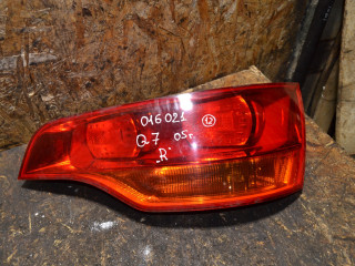 фонарь задний правый Audi Q7 4L 2008, 3.0 л., дизель, 4L0945094