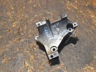 кронштейн компрессора кондиционера Saab 9-5 1 поколение 2001, 2.3 л., бензин, 4670717