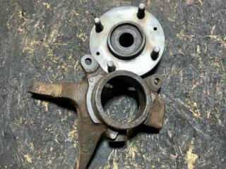 кулак поворотный правый Hyundai Elantra 3 поколение [рестайлинг] 2003, дизель