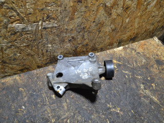 кронштейн компрессора кондиционера Volkswagen Passat B5 (1996 - 2001), 2.3 л., AGZ, бензин, 071260885