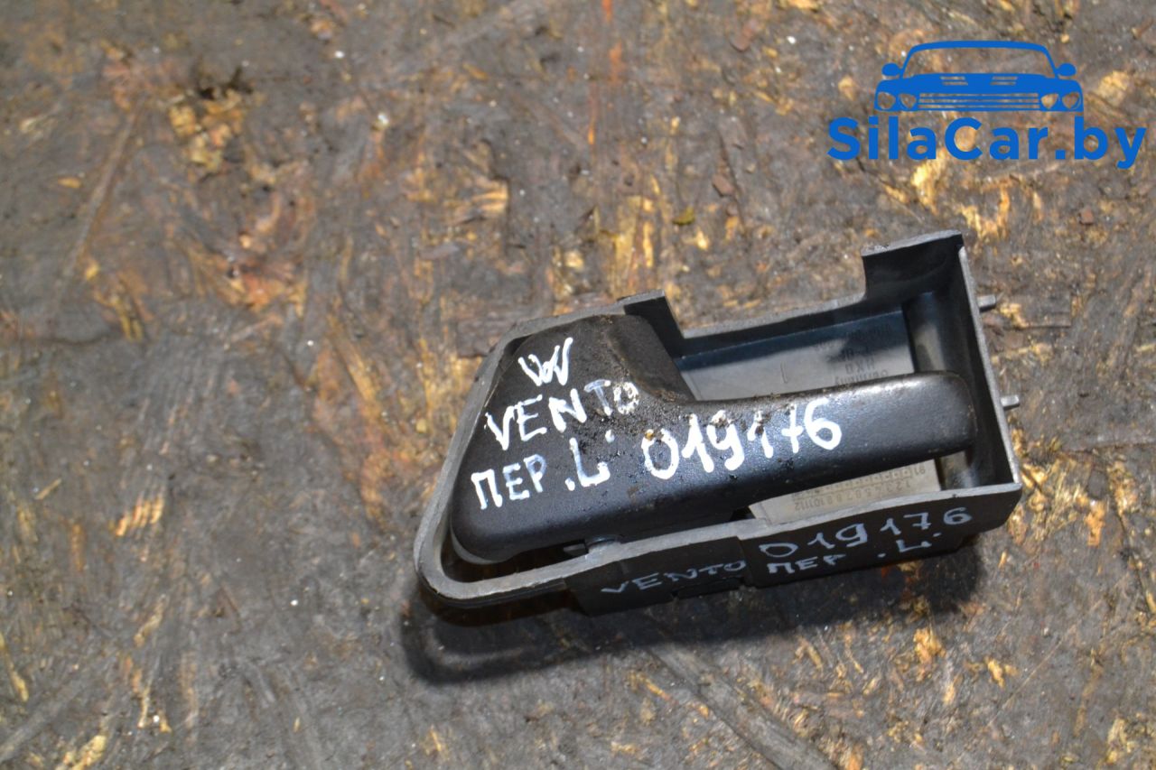 ручка внутренняя передняя левая Volkswagen Vento 1 поколение 1995, седан - фото №1