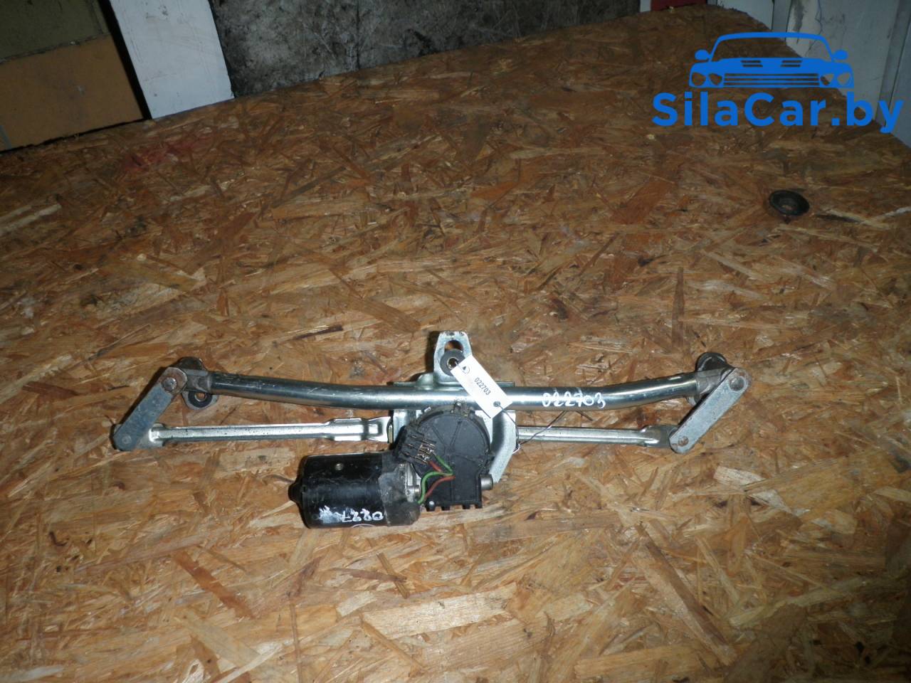 механизм стеклоочистителя (трапеция дворников) Volkswagen Golf 4 поколение (1997 - 2006) - фото №1