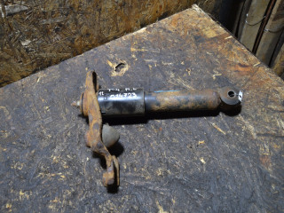 амортизатор передний левый Volkswagen Transporter T4 (1990 - 2003)