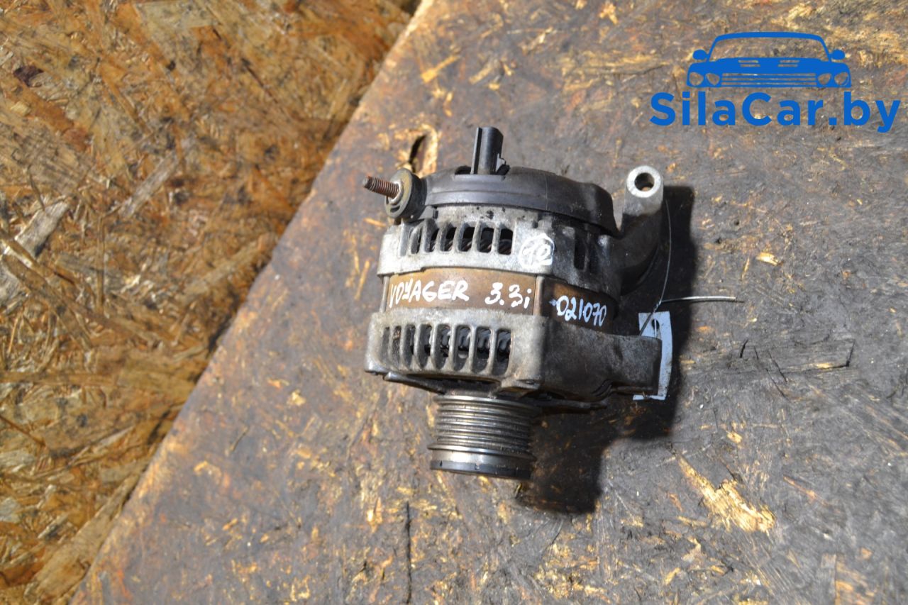 генератор Chrysler Voyager 4 поколение (2001 - 2004), 3.3 л., бензин, АКПП, 04868430AF - фото №1