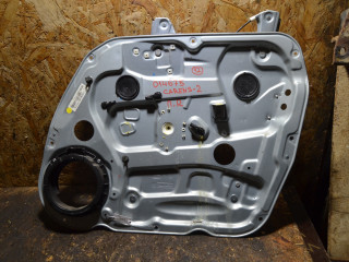 стеклоподъемник электрический передний правый Kia Carens 2 поколение (2002 - 2006), 2.0 л., CRDi, D4EA, дизель, 824801D230