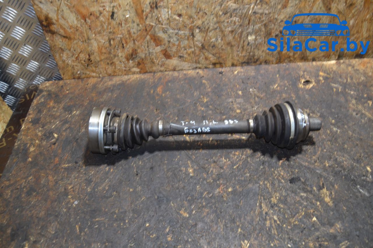 полуось (приводной вал, ШРУС) Volkswagen Transporter T4 1999 - фото №1