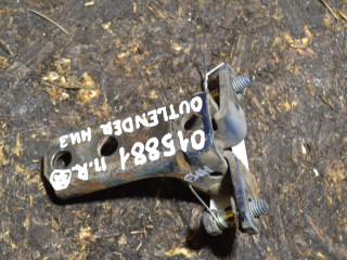 петля двери Mitsubishi Outlander 1 поколение 2004