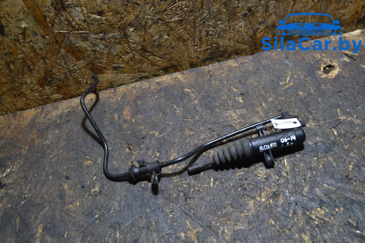 цилиндр сцепления рабочий Peugeot Boxer 2 поколение 2008, 2.2 л., дизель, 55199056 - фото №1