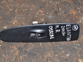 кнопка стеклоподъемника двери Hyundai Elantra XD (2000 - 2003), 935782D000